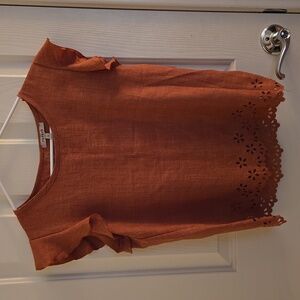 Papaya Women's Shirt. Size Large. Color Burnt Orange